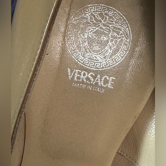 Versace Shoes - Picture 3 of 8